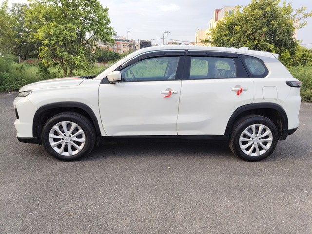 Second-hand 2023 Maruti Grand Vitara Sigma for sale in New Delhi-7