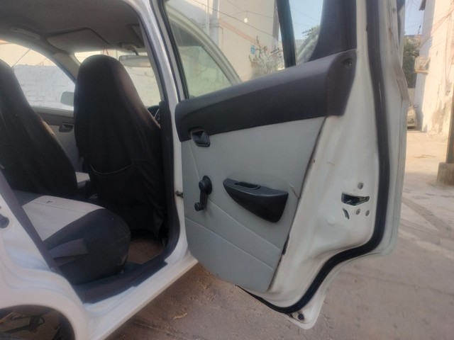 Second-hand 2017 Maruti Suzuki Alto 800 LX for sale in New Delhi-11