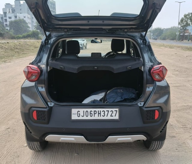 Second-hand 2022 Tata Punch Accomplished BSVI for sale in Vadodara-11