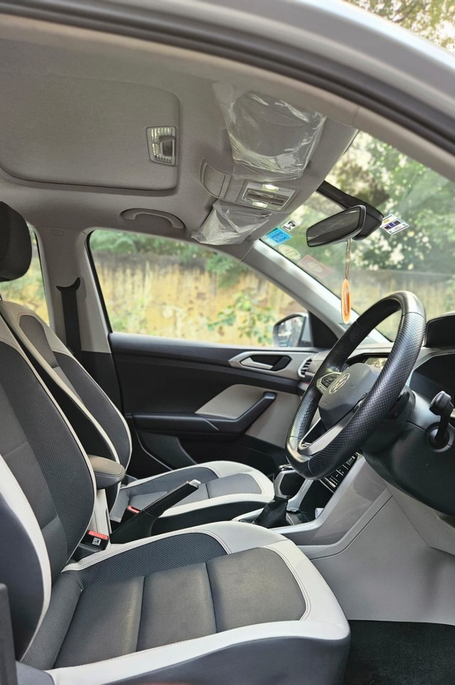 Second-hand 2024 Volkswagen Taigun 1.5 TSI GT Plus DSG ES for sale in New Delhi-8