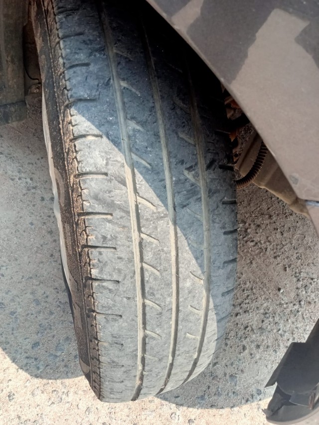 Second-hand 2012 Hyundai i10 Sportz for sale in Hyderabad-9