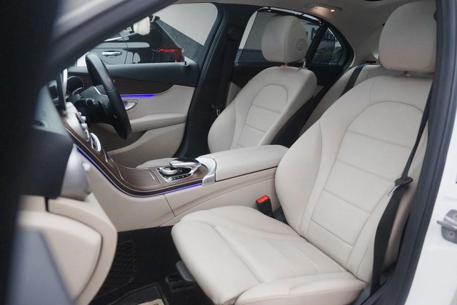 Second-hand 2019 Mercedes-Benz C-Class Progressive C 220d for sale in New Delhi-18