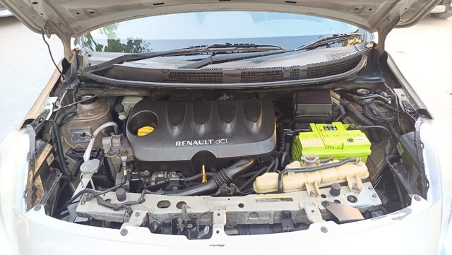 Second-hand 2013 Renault Scala Diesel RxL for sale in Chennai-4