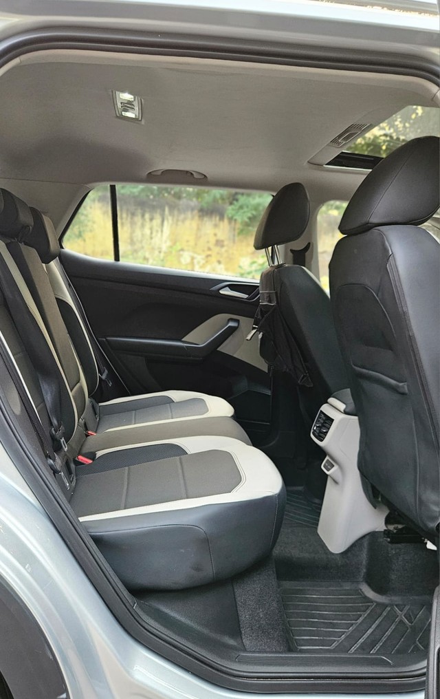 Second-hand 2024 Volkswagen Taigun 1.5 TSI GT Plus DSG ES for sale in New Delhi-6