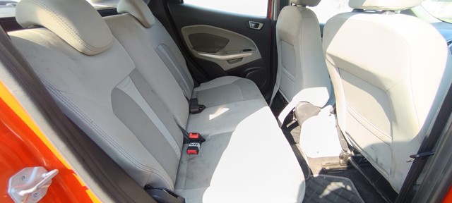 Second-hand 2015 Ford Ecosport 1.5 TDCi Trend BSIV for sale in Noida-12