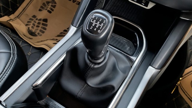 Second-hand 2022 Tata Safari XT Plus BSVI for sale in New Delhi-17