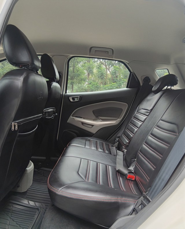 Second-hand 2015 Ford Ecosport 1.0 Ecoboost Titanium for sale in Mumbai-9