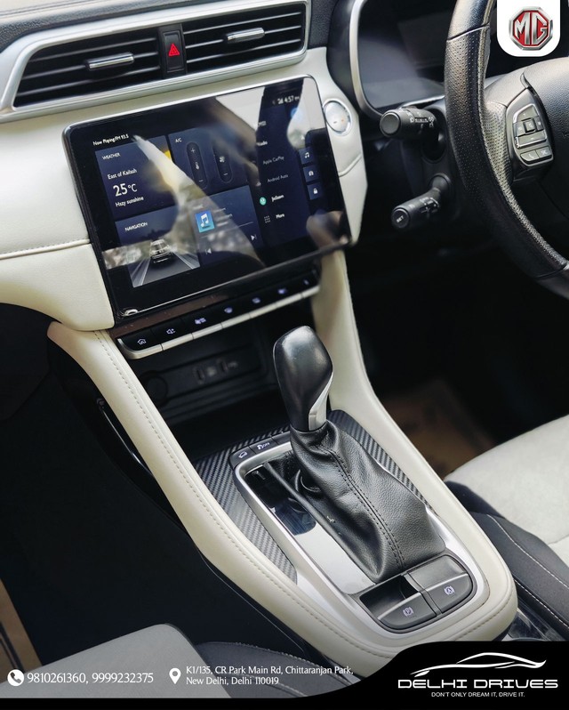 Second-hand 2023 MG Astor Smart CVT for sale in New Delhi-9
