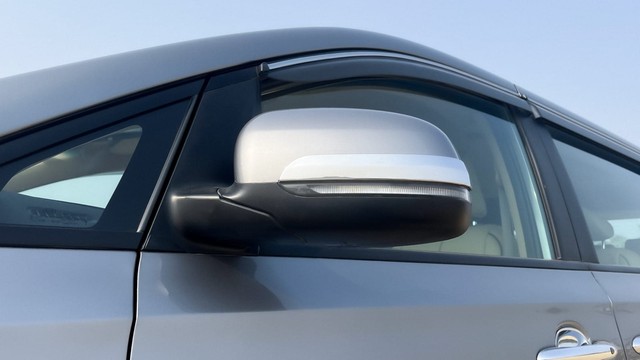 Second-hand 2021 Kia Carnival Premium for sale in New Delhi-34