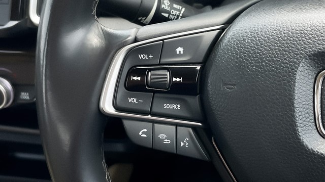 Second-hand 2022 Honda City VX MT for sale in New Delhi-10