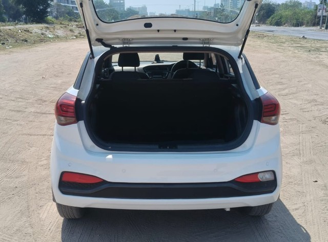 Second-hand 2019 Hyundai i20 Magna Plus BSIV for sale in Vadodara-13