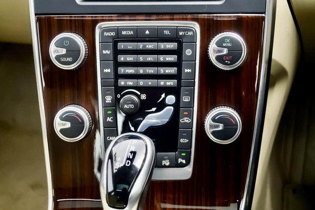 Volvo S60 D4 Momentum BSIV Second-hand 2018 Volvo S60 D4 Momentum BSIV for sale in New Delhi-7