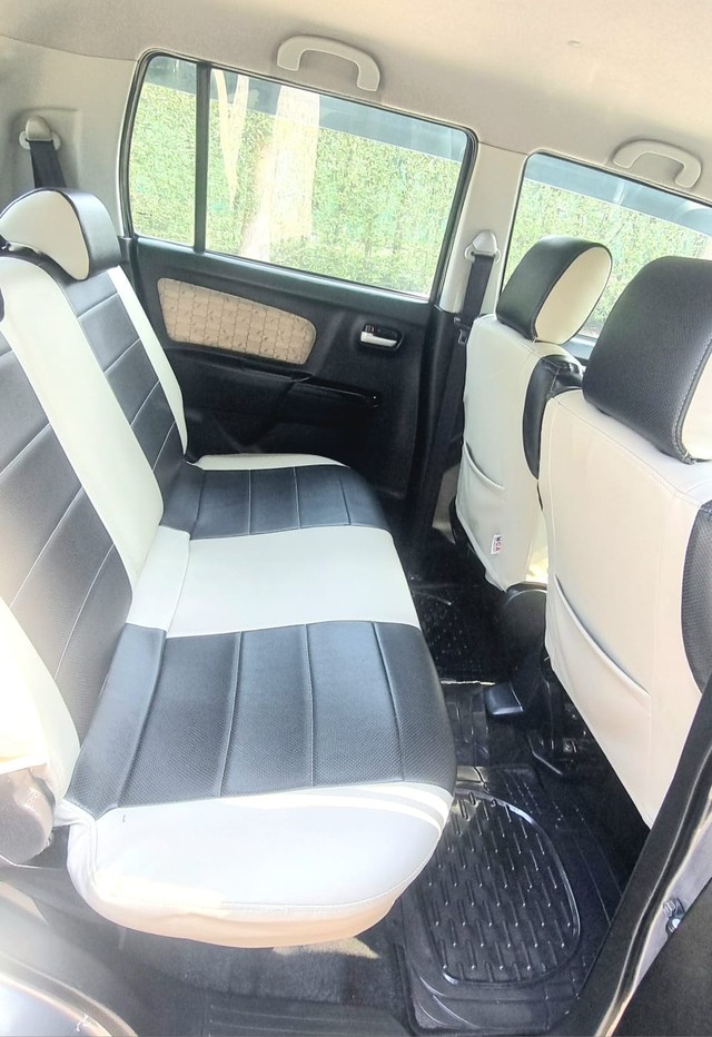 Second-hand 2018 Maruti Wagon R VXI Optional for sale in New Delhi-9