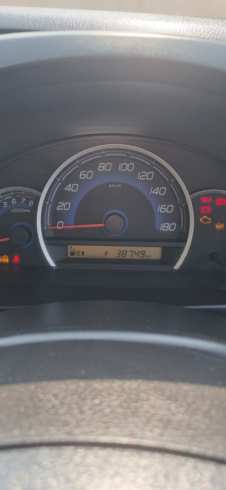 Buy Used Maruti Wagon R VXI Optional of 2018 model @ 3,19,000 INR in ...