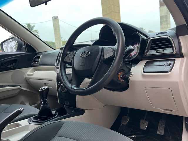 Second-hand 2019 Mahindra XUV300 W6 BSIV for sale in Bangalore-8