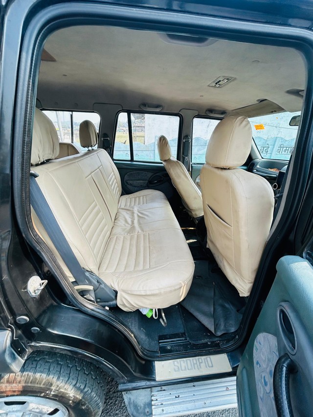 Second-hand 2004 Mahindra Scorpio 2.6 CRDe for sale in Nagpur-10