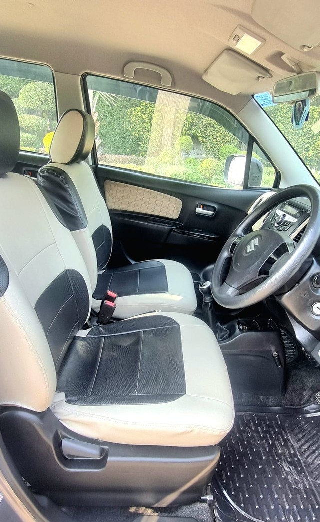 Second-hand 2018 Maruti Wagon R VXI Optional for sale in New Delhi-8