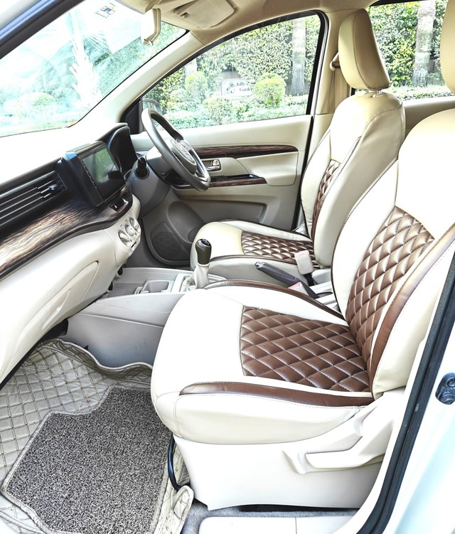 Second-hand 2020 Maruti Ertiga CNG VXI for sale in New Delhi-11