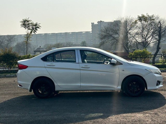 Honda City i DTec SV Second-hand 2016 Honda City i DTec SV for sale in Zirakpur-1