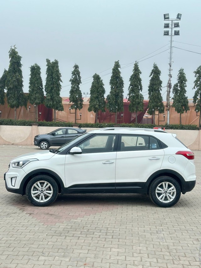 Second-hand 2015 Hyundai Creta 1.6 CRDi SX for sale in Zirakpur-3