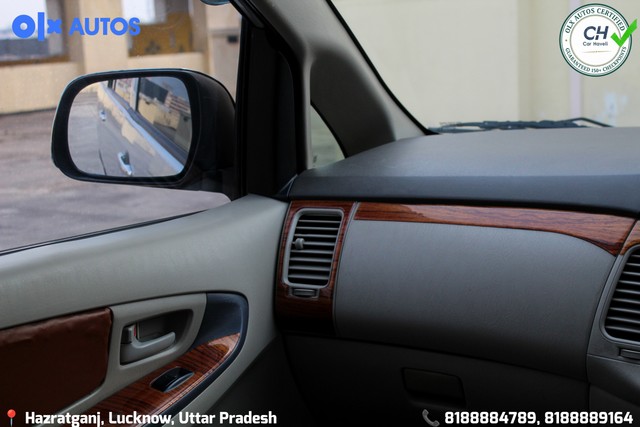 Second-hand 2014 Toyota Innova 2.5 G (Diesel) 7 Seater for sale in Lucknow-11