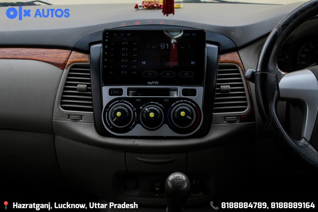 Second-hand 2014 Toyota Innova 2.5 G (Diesel) 7 Seater for sale in Lucknow-12