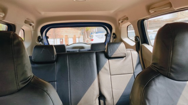 Second-hand 2019 Renault Triber RXZ BSIV for sale in Mumbai-12