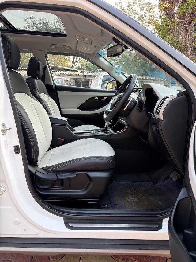 Second-hand 2022 Hyundai Creta SX IVT BSVI for sale in Mumbai-9