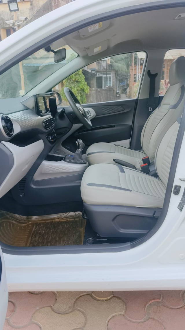 Second-hand 2019 Hyundai Grand i10 Nios AMT Sportz for sale in Mumbai-9