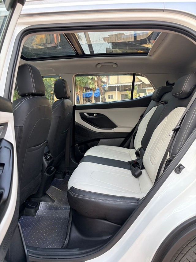 Second-hand 2022 Hyundai Creta SX IVT BSVI for sale in Mumbai-10