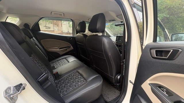 Second-hand 2020 Ford Ecosport 1.5 Petrol Titanium for sale in New Delhi-16
