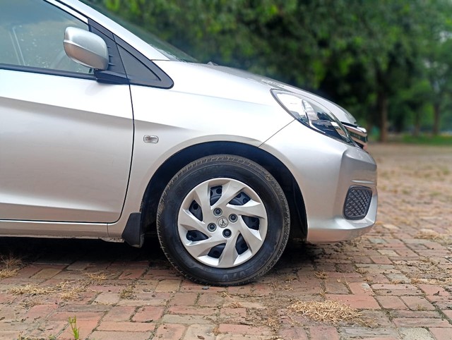 Second-hand 2017 Honda Amaze E i-VTEC for sale in New Delhi-9