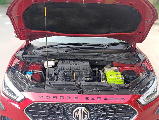 Second-hand 2022 MG Astor Sharp CVT BSVI for sale in New Delhi-5