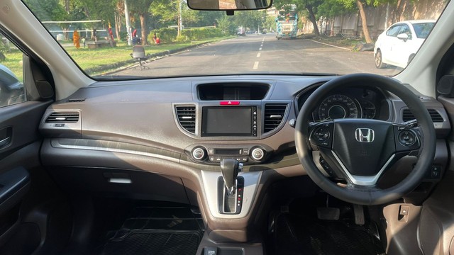 Second-hand 2018 Honda CR-V 2.0L 2WD AT for sale in New Delhi-12