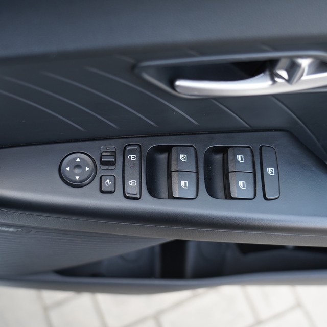 Second-hand 2024 Hyundai Verna SX Opt Turbo DCT for sale in Karnal-8