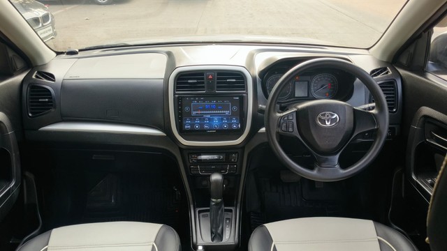 Second-hand 2022 Toyota Urban Cruiser EBELLA Mid AT for sale in Mumbai-5