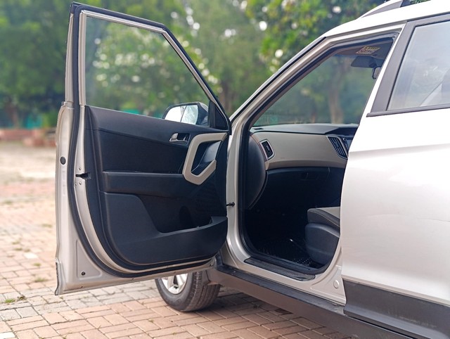 Second-hand 2016 Hyundai Creta 1.6 VTVT SX Plus for sale in New Delhi-17