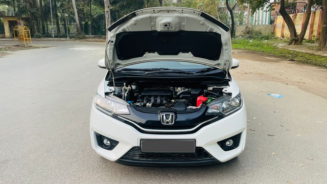 Second-hand 2019 Honda Jazz VX for sale in New Delhi-18
