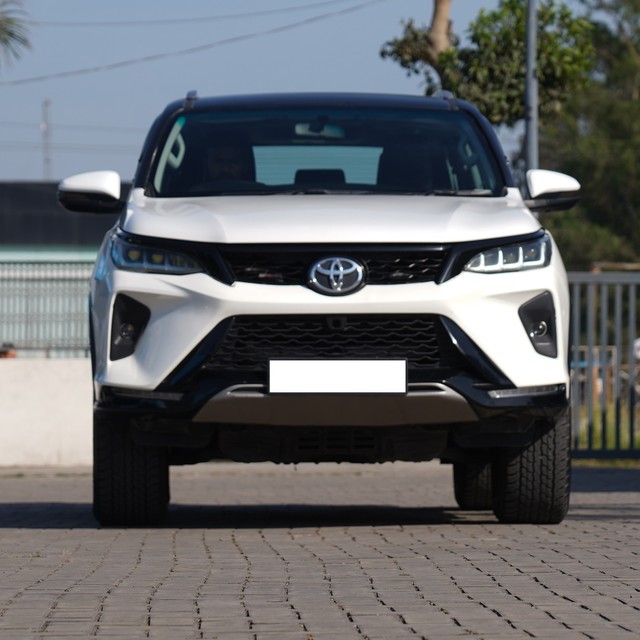 Second-hand 2016 Toyota Fortuner 4x2 Manual for sale in Karnal-4