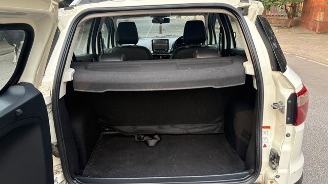 Second-hand 2020 Ford Ecosport 1.5 Petrol Titanium for sale in New Delhi-10