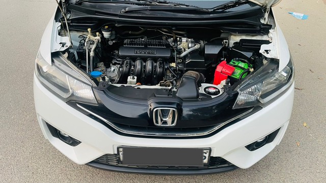 Second-hand 2019 Honda Jazz VX for sale in New Delhi-17