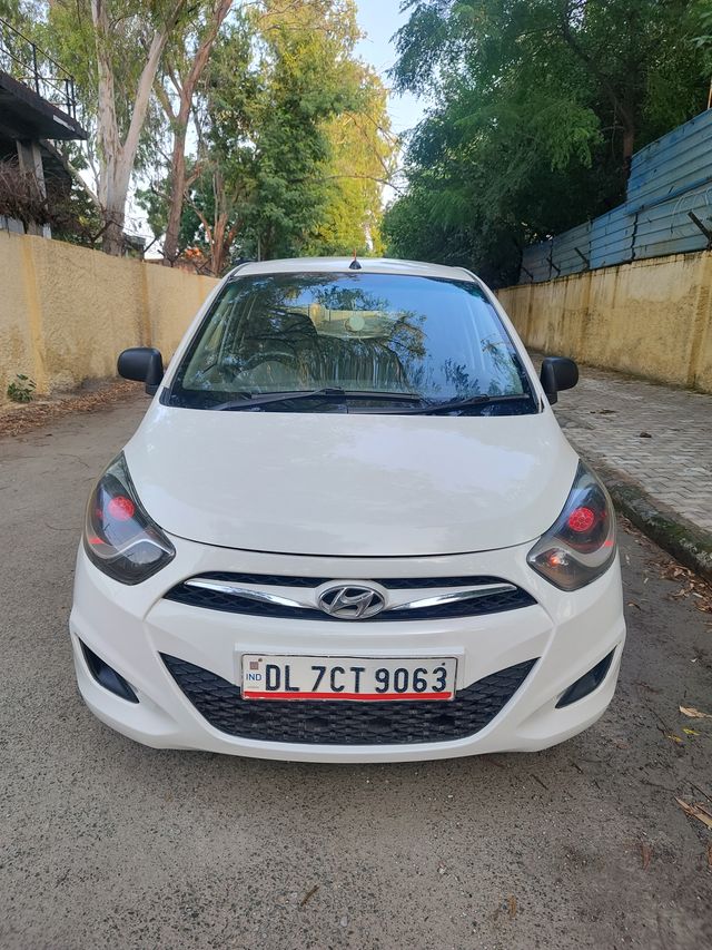Hyundai i10 Magna 1.1L Second-hand 2016 Hyundai i10 Magna 1.1L for sale in New Delhi