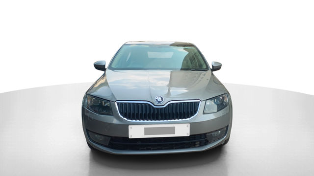 Skoda Octavia Style Plus 1.8 TSI AT Second-hand 2015 Skoda Octavia Style Plus 1.8 TSI AT for sale in Pune