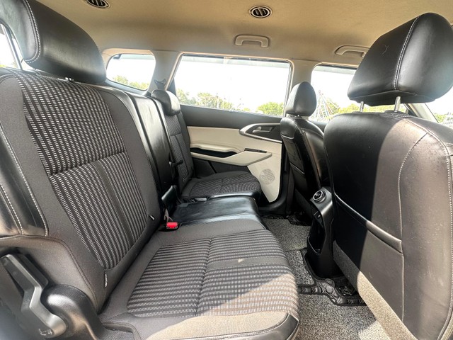 Second-hand 2022 Kia Carens Prestige Plus Turbo DCT 2022-2023 for sale in New Delhi-6