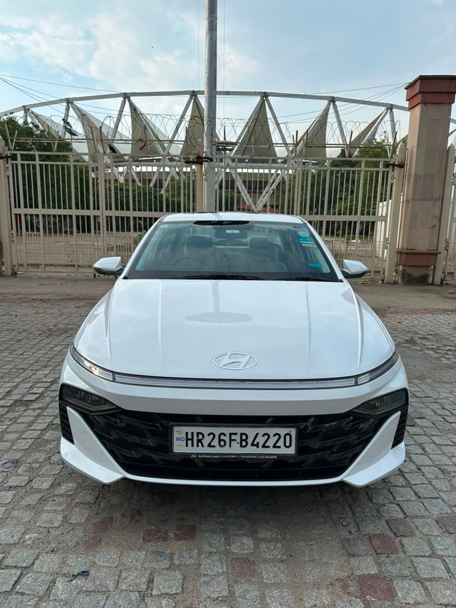 Hyundai Verna SX IVT Second-hand 2023 Hyundai Verna SX IVT for sale in New Delhi