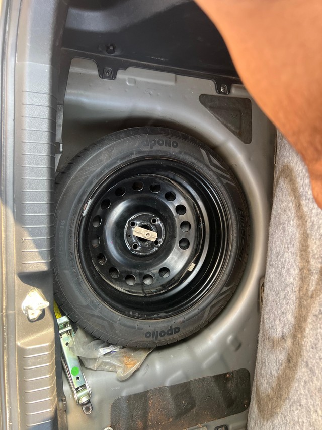 Second-hand 2014 Hyundai i20 Asta 1.2 for sale in Thane-4