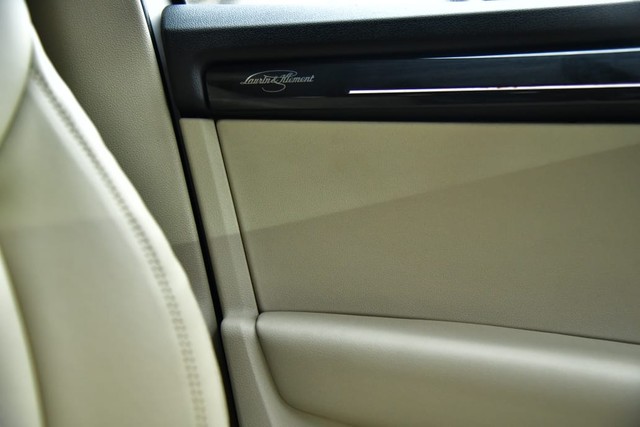 Skoda Octavia 1.8 TSI AT L K Second-hand 2018 Skoda Octavia 1.8 TSI AT L K for sale in Kolkata-12