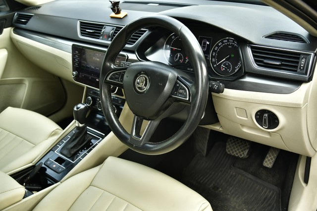 Second-hand 2018 Skoda Superb Style 2.0 TDI AT for sale in Kolkata-15