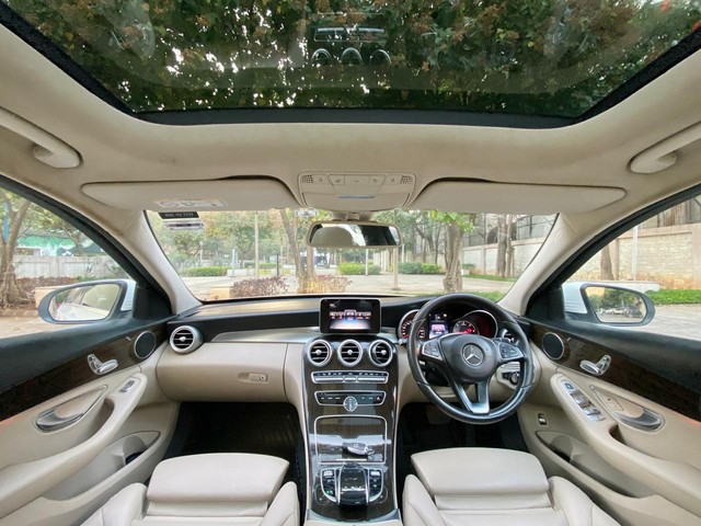 Second-hand 2017 Mercedes-Benz C-Class C 220 CDI Avantgarde for sale in Pune-14