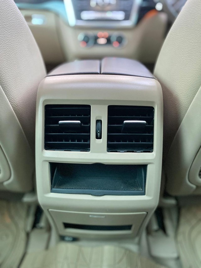 Second-hand 2012 Mercedes-Benz M-Class ML 250 CDI for sale in Pune-12